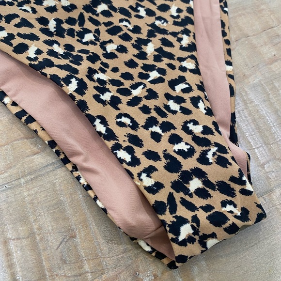 Aerie Leopard Super High Cut Cheekier Plus Coquine bikini swim bottom XL - Picture 2 of 7